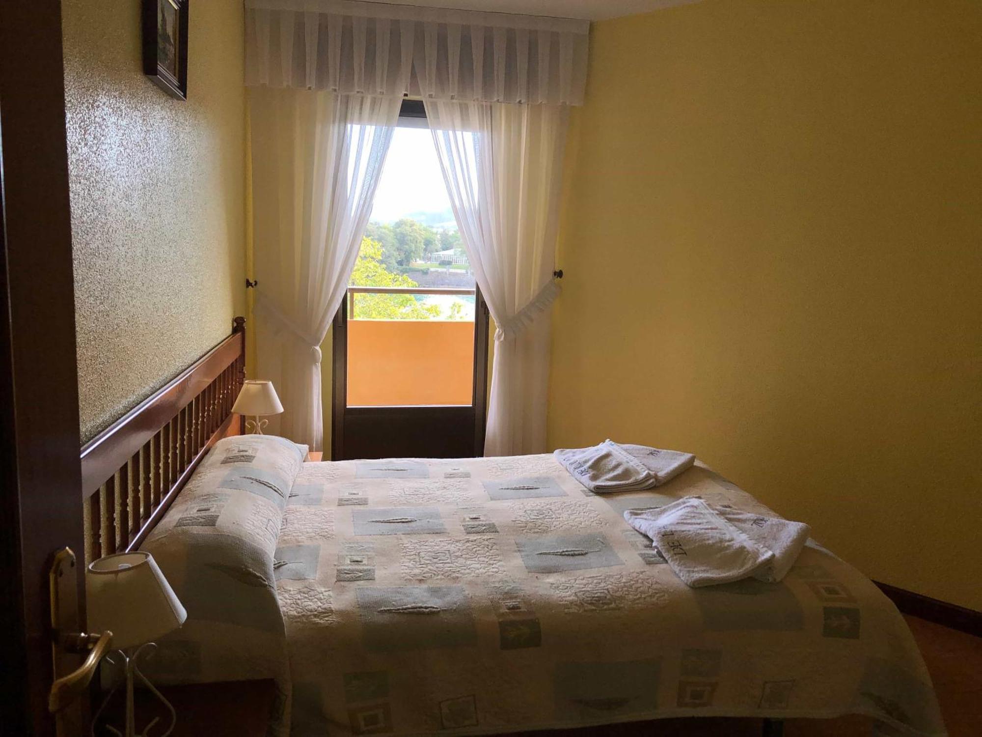 Apartamentos De La Hoz Isla Exterior photo